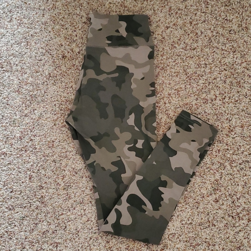 Green Camo Leggings